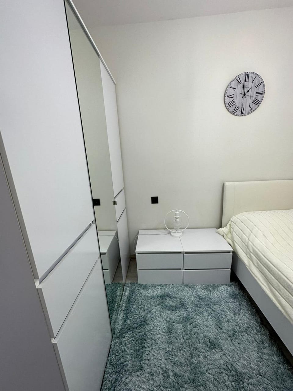 Christina's Stylish Stay at Shinararner 6 / 1, Ajapniak, Yerevan Apartment in Yerevan