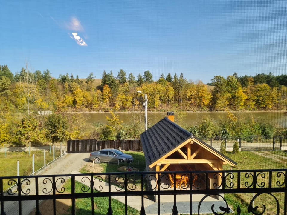Vila Lac House in Brașov County