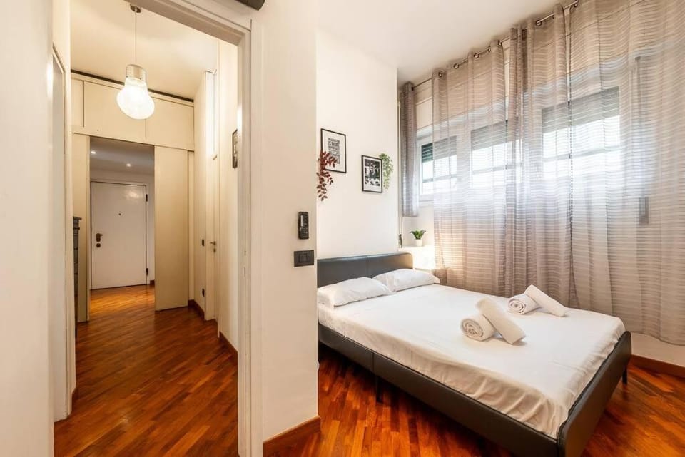 Carrobbio's Nest - Elegant with Wifi and AC Apartment in Milan