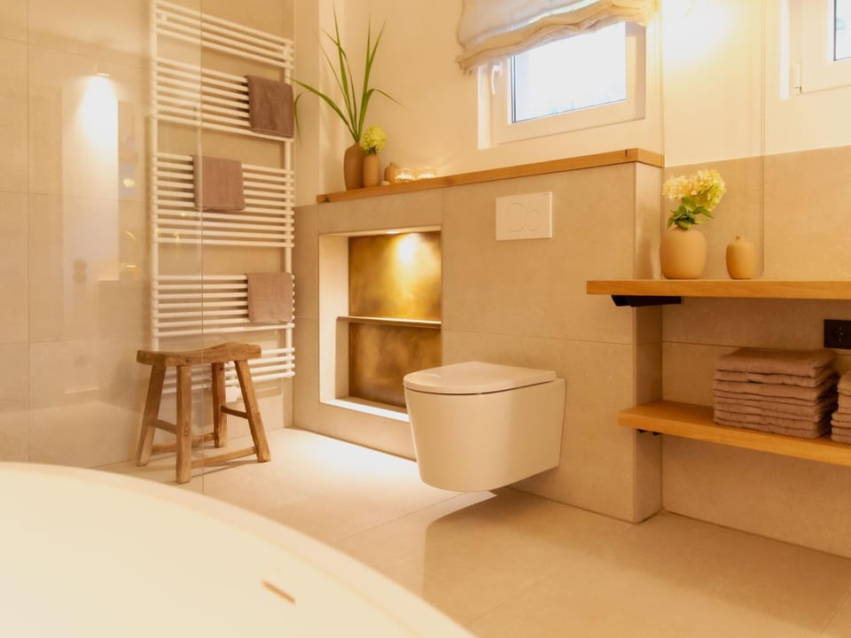 Toilet, Bathroom