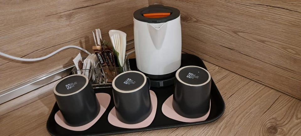 Coffee/tea facilities, Kitchen or kitchenette