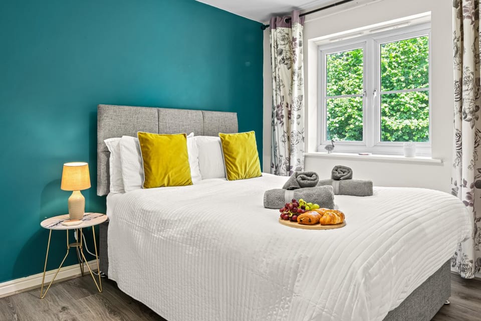 Work trips & Families, Free Parking, Fast WiFi, Manchester House in England