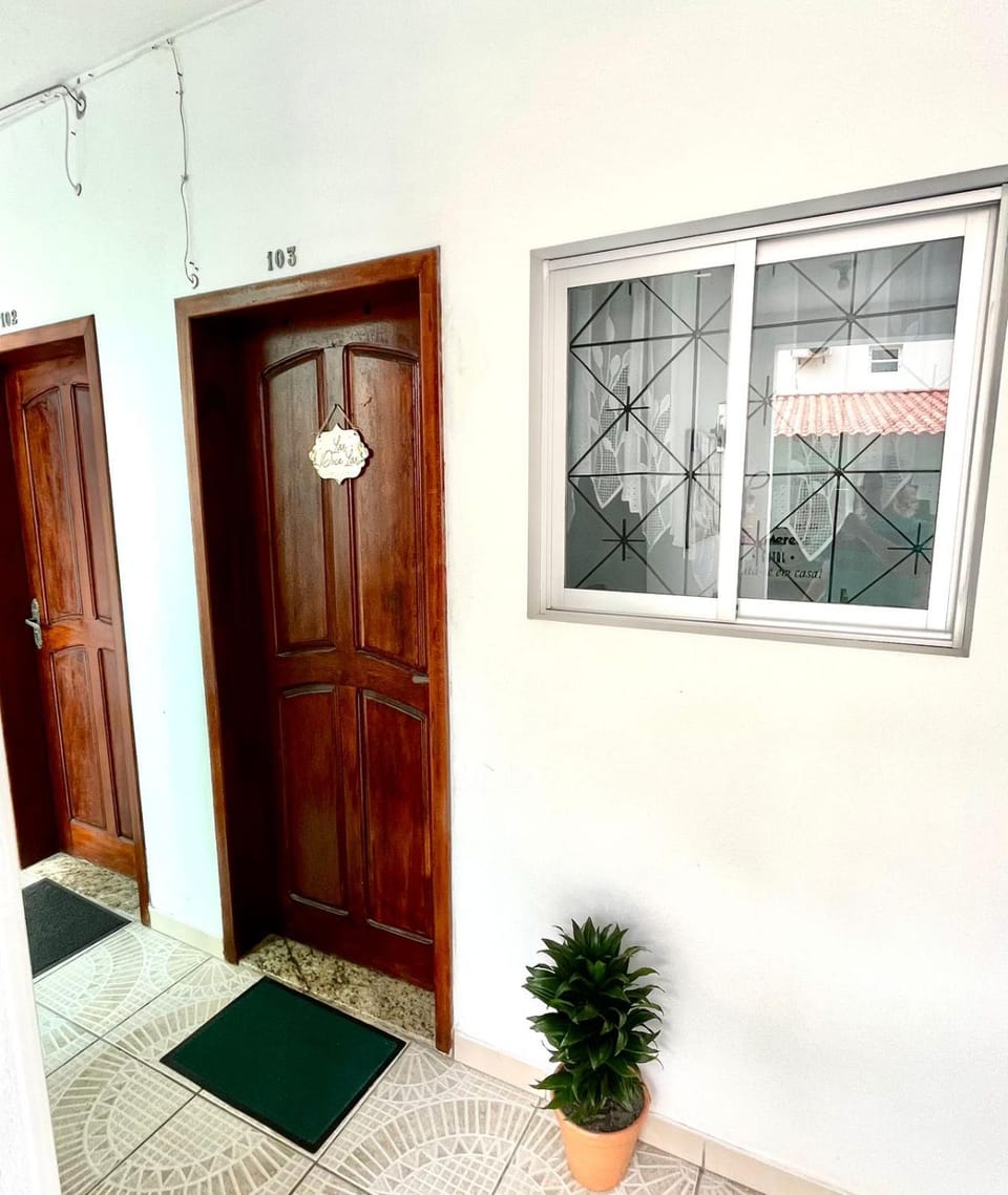 Apto Maravilhoso, a 2 minutos da praia! no centro dos Ingleses Apartment in Florianopolis