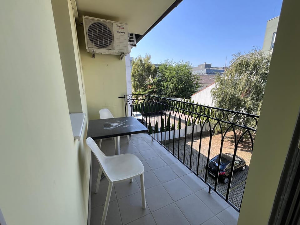 Patio, View (from property/room), Balcony/Terrace