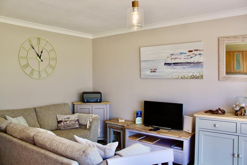Property building, Living room, Seating area