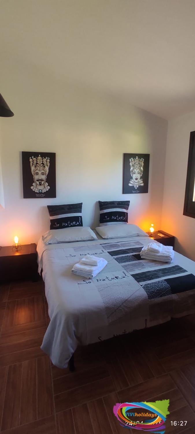 People, View (from property/room), Other, Bedroom, furniture