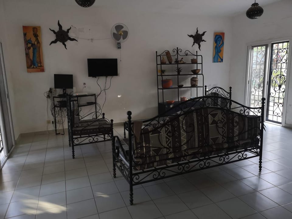 Communal lounge/ TV room