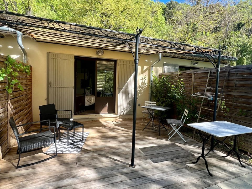 Gîte Nature en Luberon House in Provence-Alpes-Côte d'Azur
