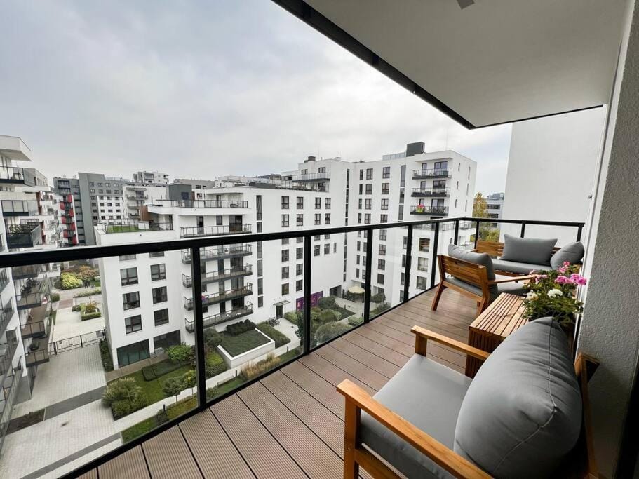 View (from property/room), Balcony/Terrace, Seating area