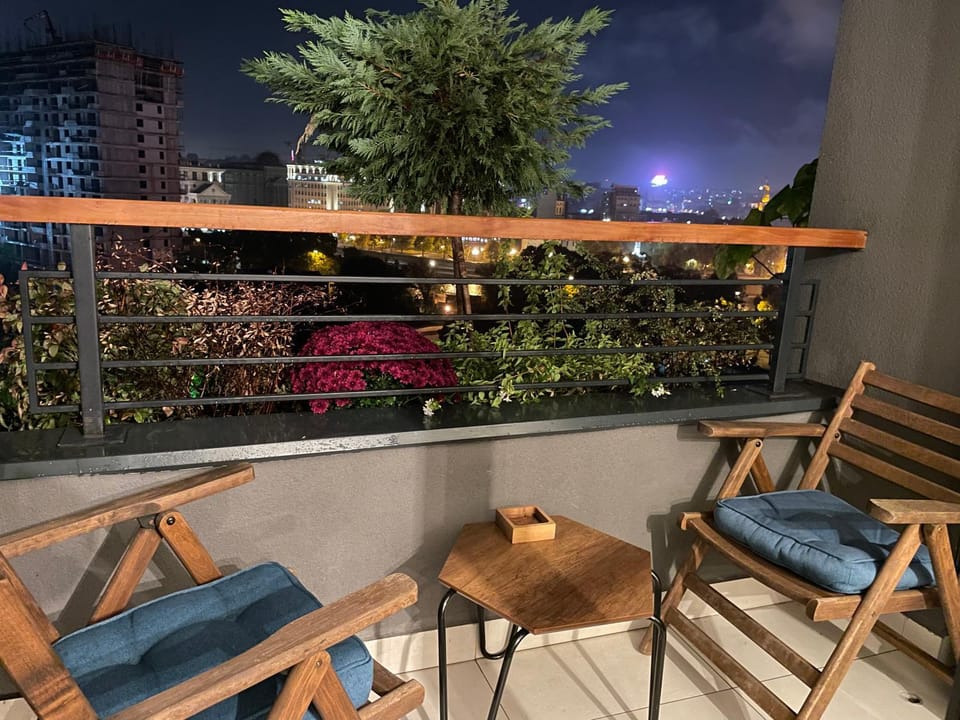 View (from property/room), Balcony/Terrace