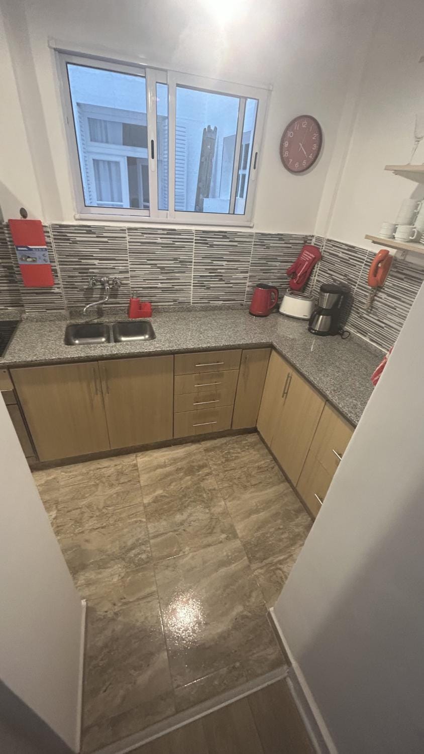Kitchen or kitchenette, minibar, pet friendly, stove, toaster