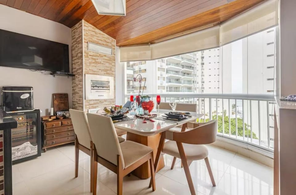 Flat ao lado do Mar Four Season Apartment in State of São Paulo