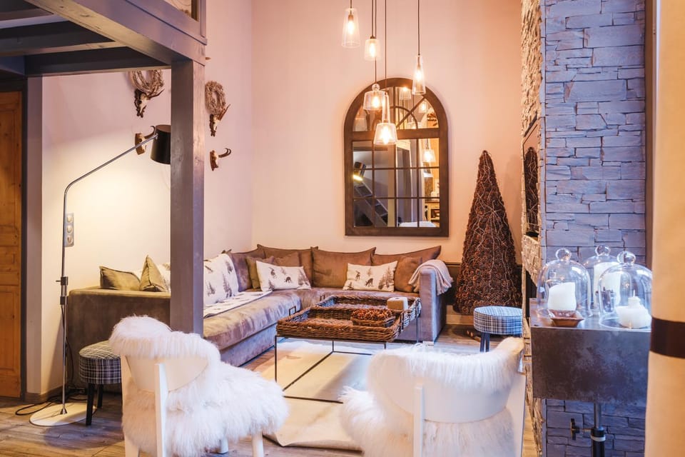 Communal lounge/ TV room, Living room