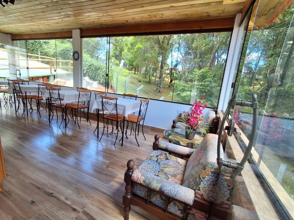 View (from property/room), Seating area, Dining area, Internal: Not applicable to any particular room