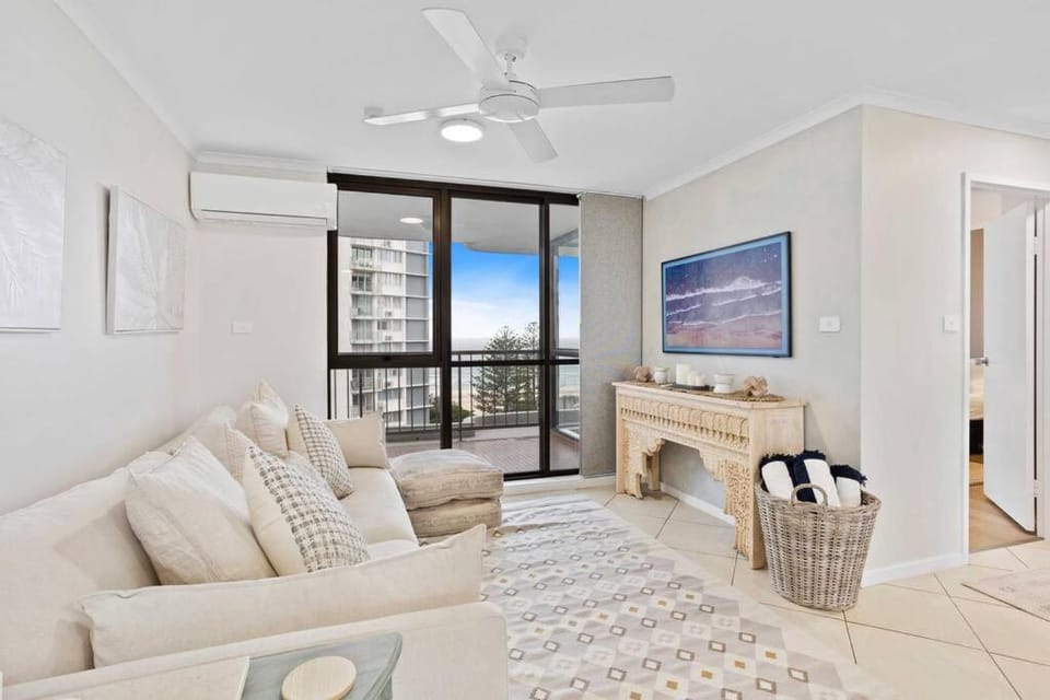 Burleigh Gardens - Hosted by Burleigh Letting Apartment in Burleigh Heads