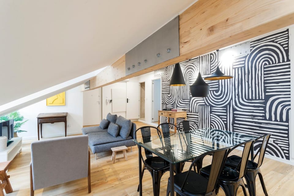 Living room, Dining area