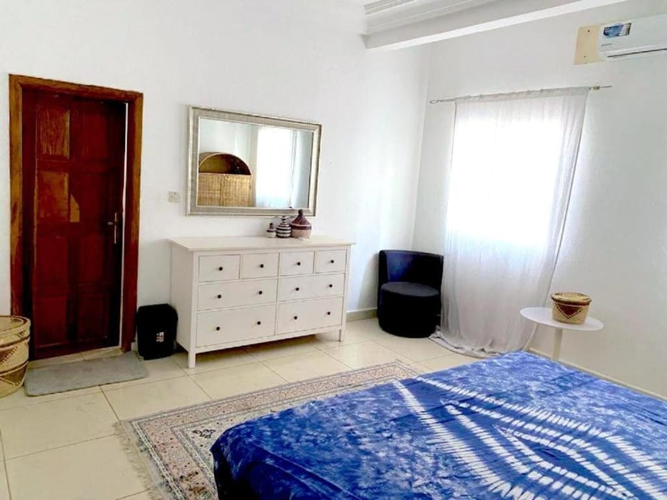 HomeVilla - Private Rooms with Pool Bed and Breakfast in Africa