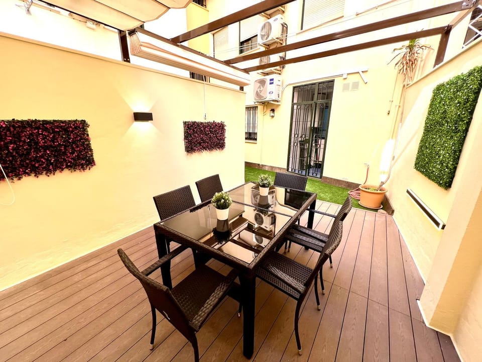Patio, Balcony/Terrace