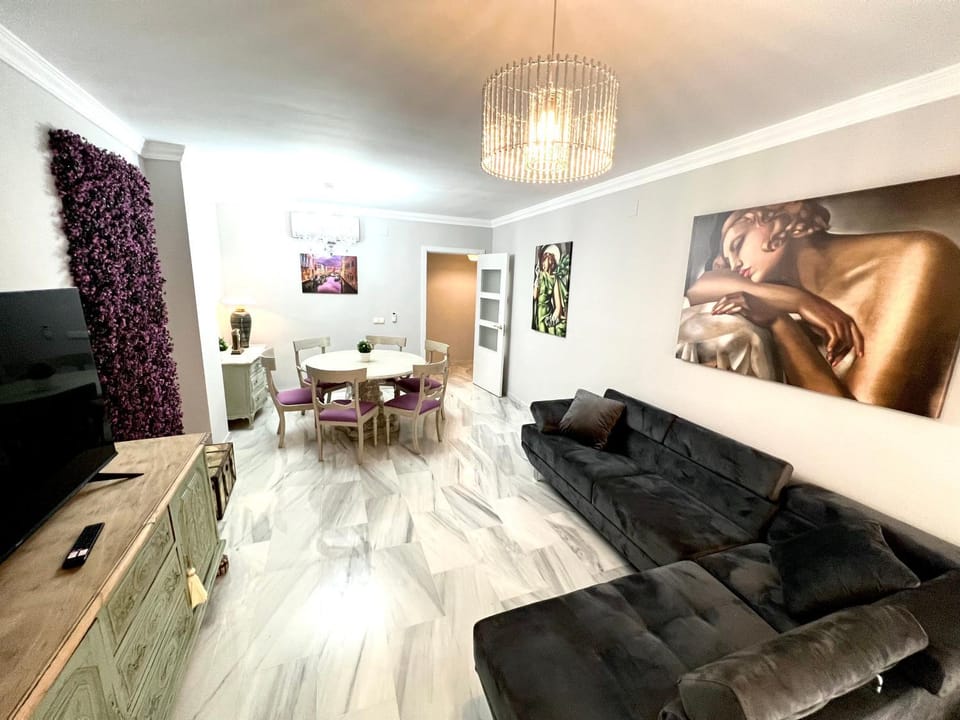 TV and multimedia, Dining area