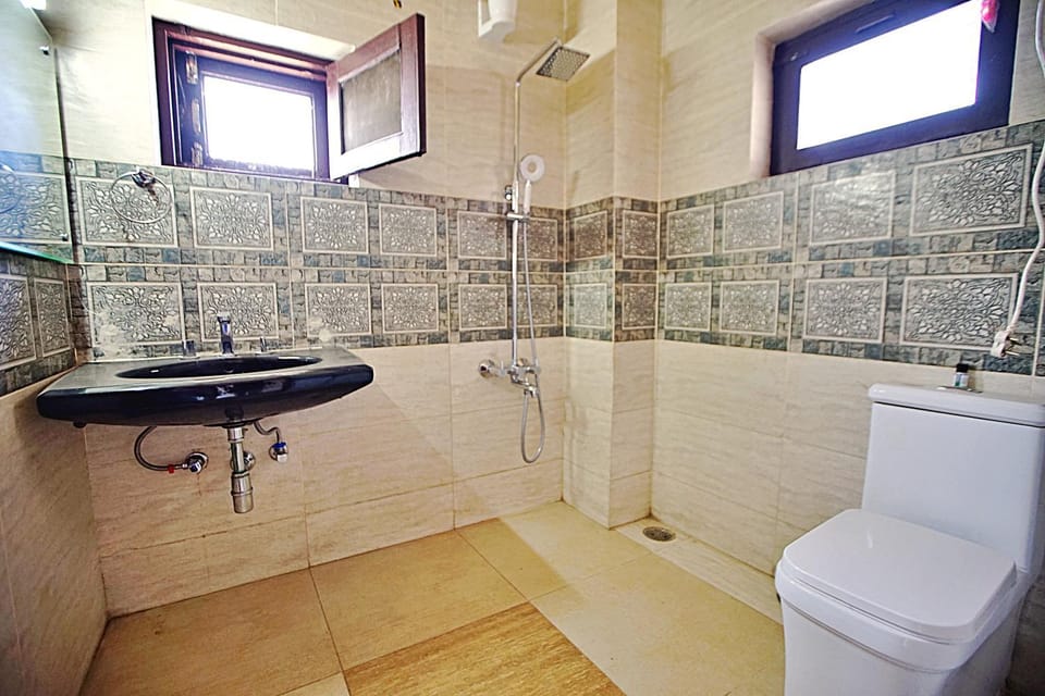 Toilet, Bathroom