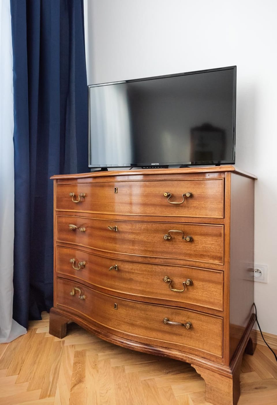Communal lounge/ TV room, TV and multimedia, Evening entertainment