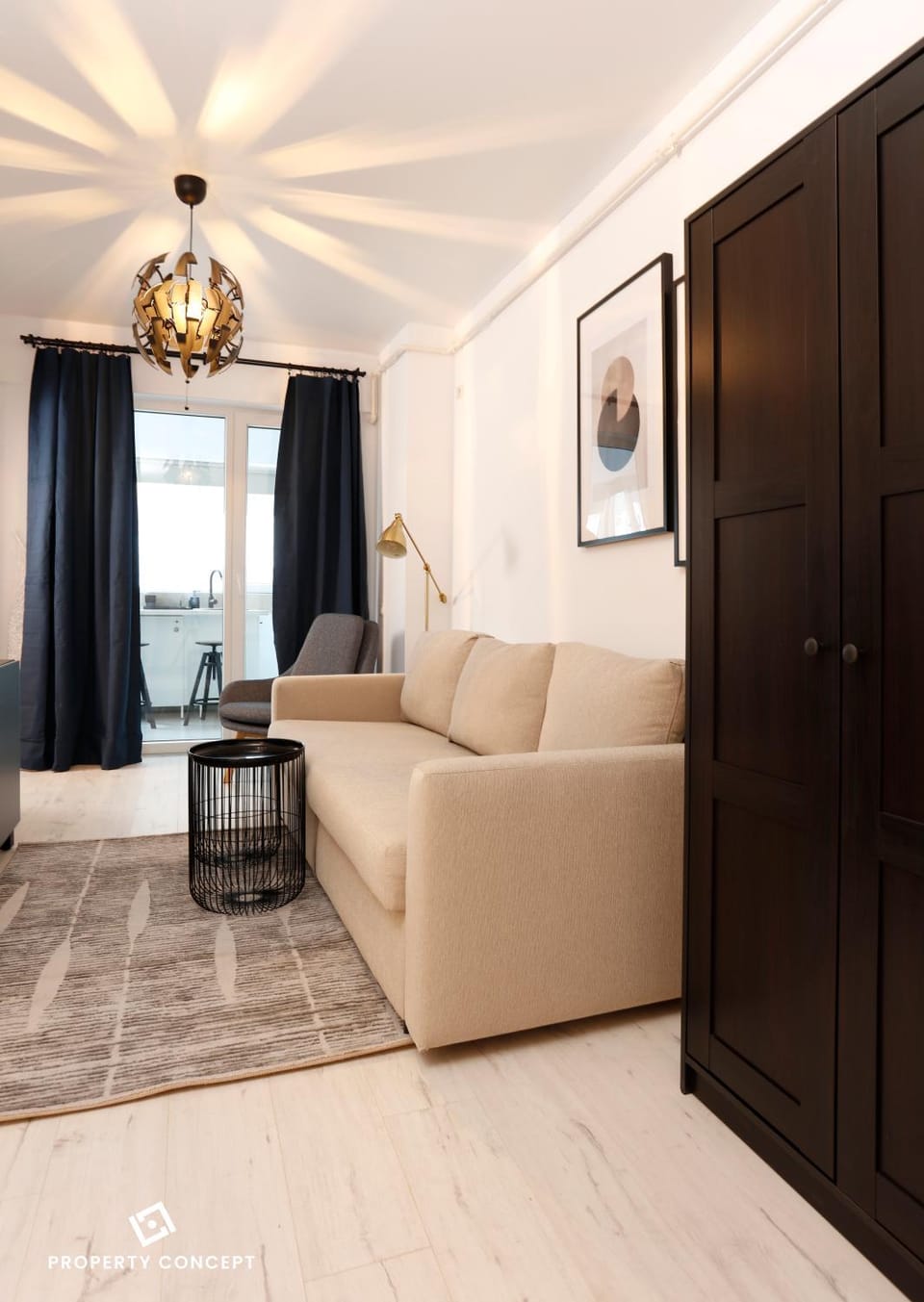 Living room, Seating area