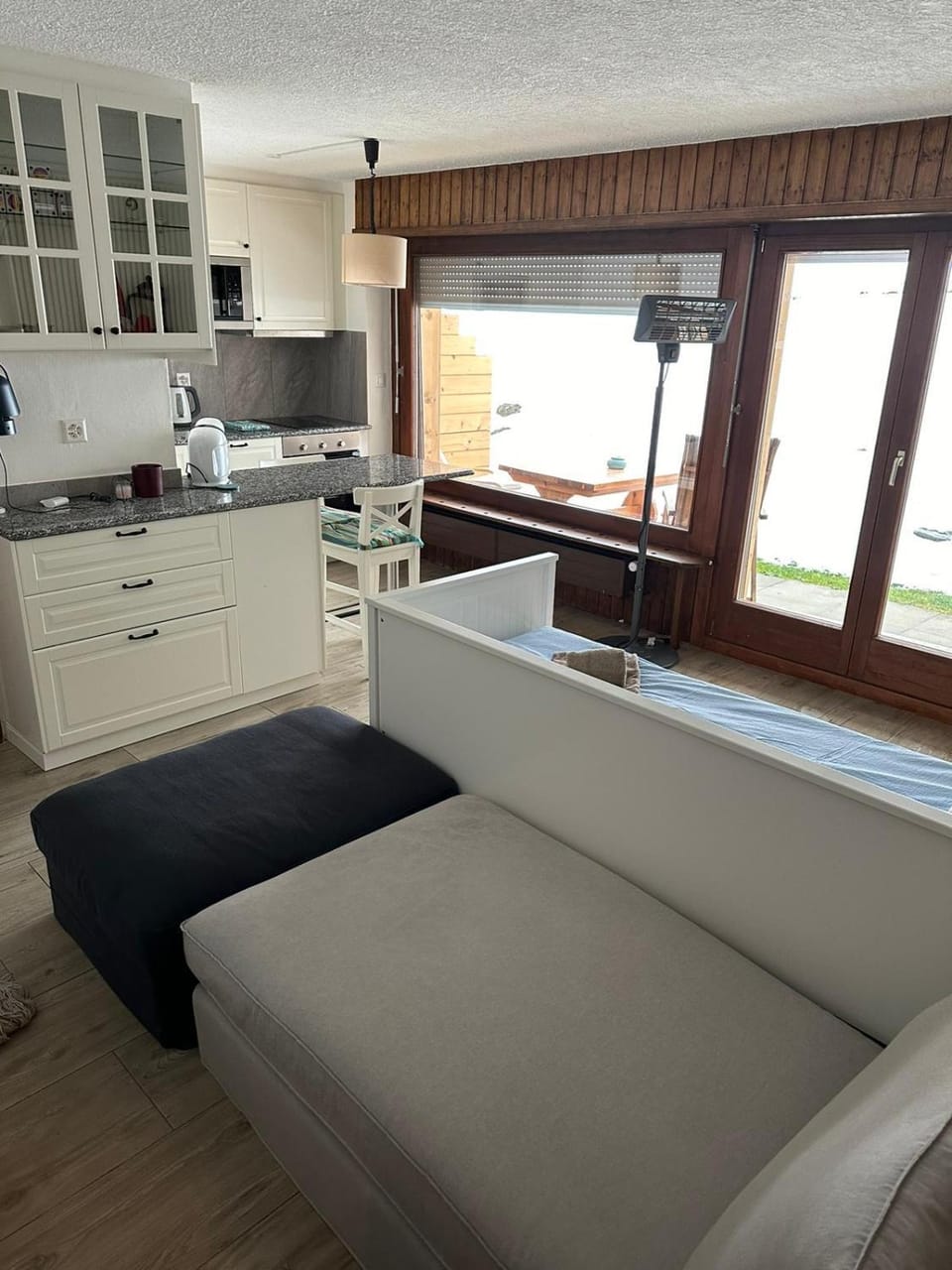 Bed, Living room, Seating area
