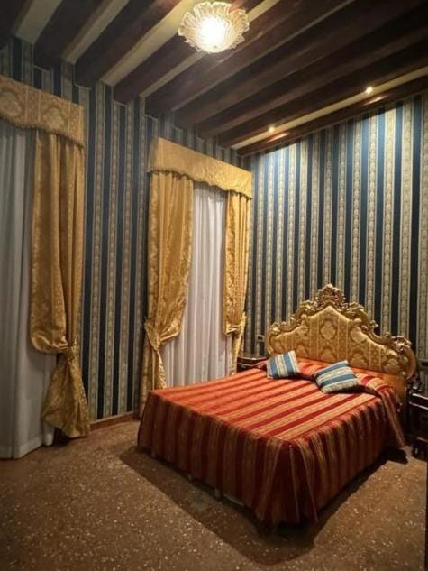 Ca' San Zaccaria Bed and Breakfast in Venice