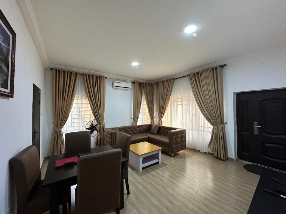 Wilton Flat, Rathode Apartments, Lagos Business School, Alasia Apartment in Lagos, Nigeria