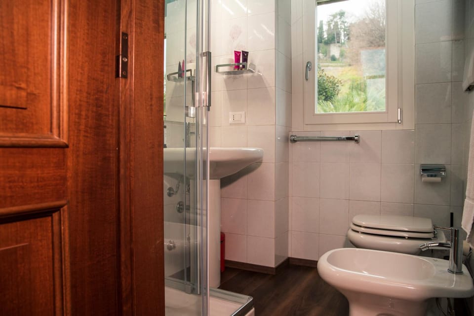 Bathroom, bidet
