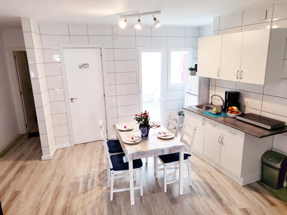 Bonito estudio con patio interior en Altea Apartment in Marina Baixa
