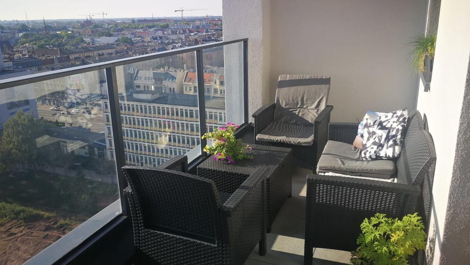 View (from property/room), Balcony/Terrace, Seating area