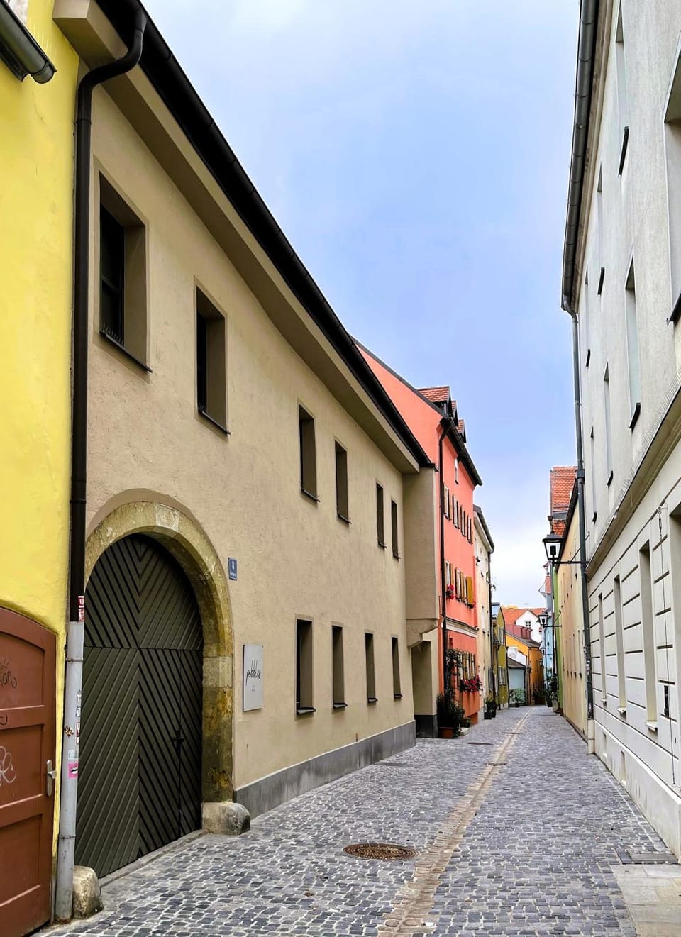 Property building, Street view