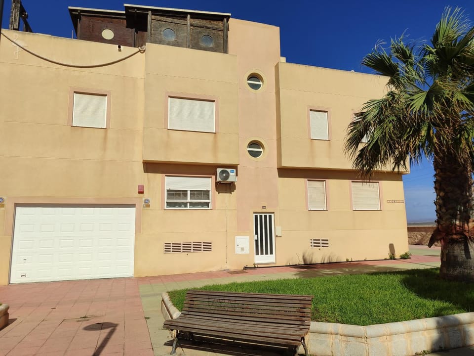 Property building, Area and facilities