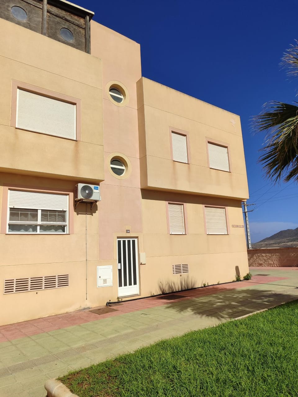 Property building, Natural landscape, Mountain view