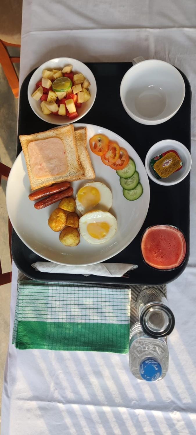 Food and drinks, Breakfast, Continental breakfast, Drinks