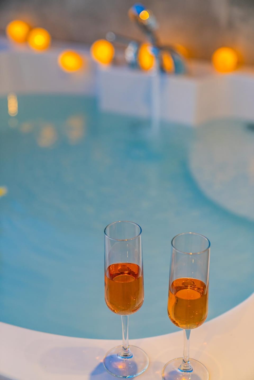 Hot Tub, Drinks