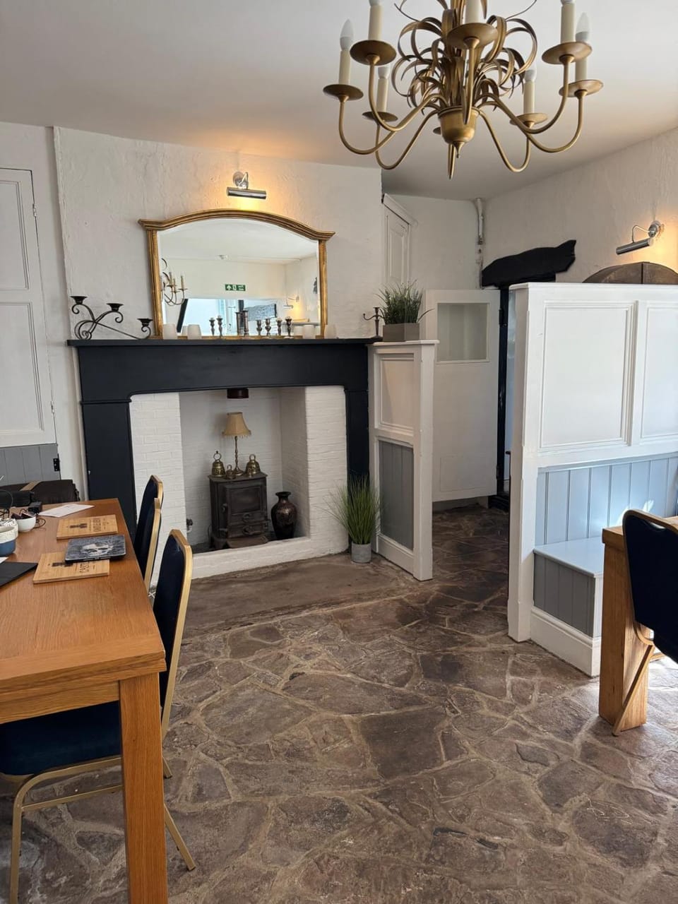 Castle View Hotel Bed and Breakfast in Wales