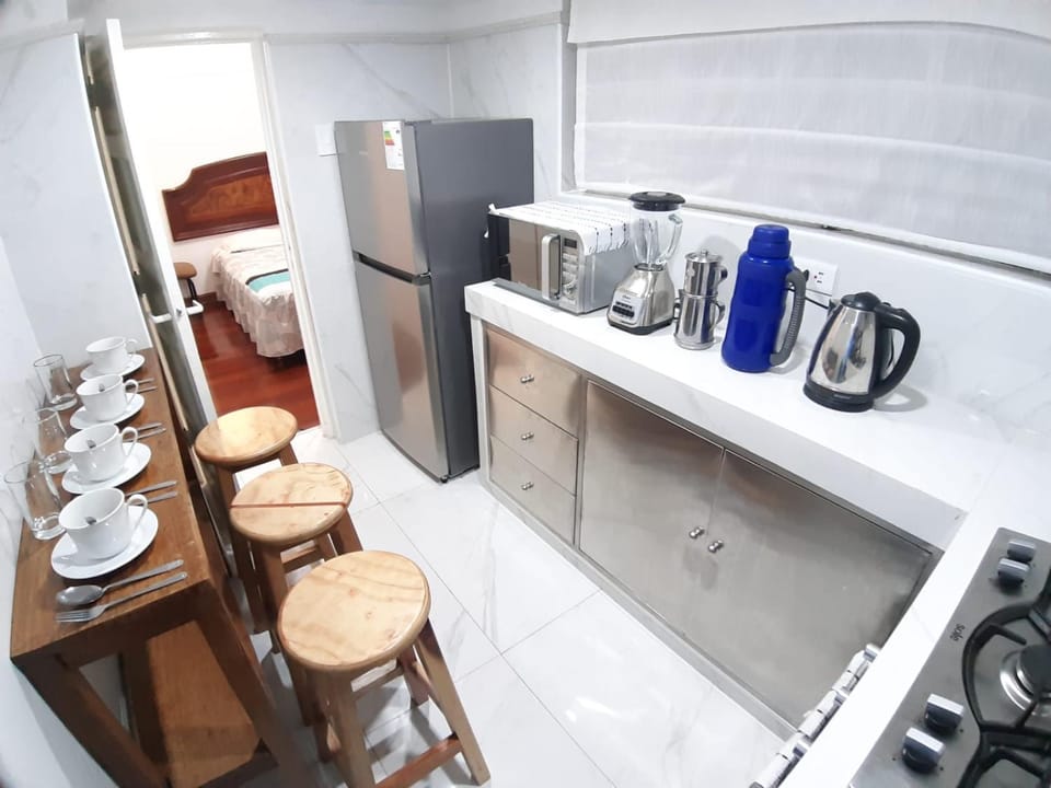 APARTAMENTO LINDO - A 2 Cuadras de la Plaza de Armas y del Palacio de Gobierno Apartment in Lima