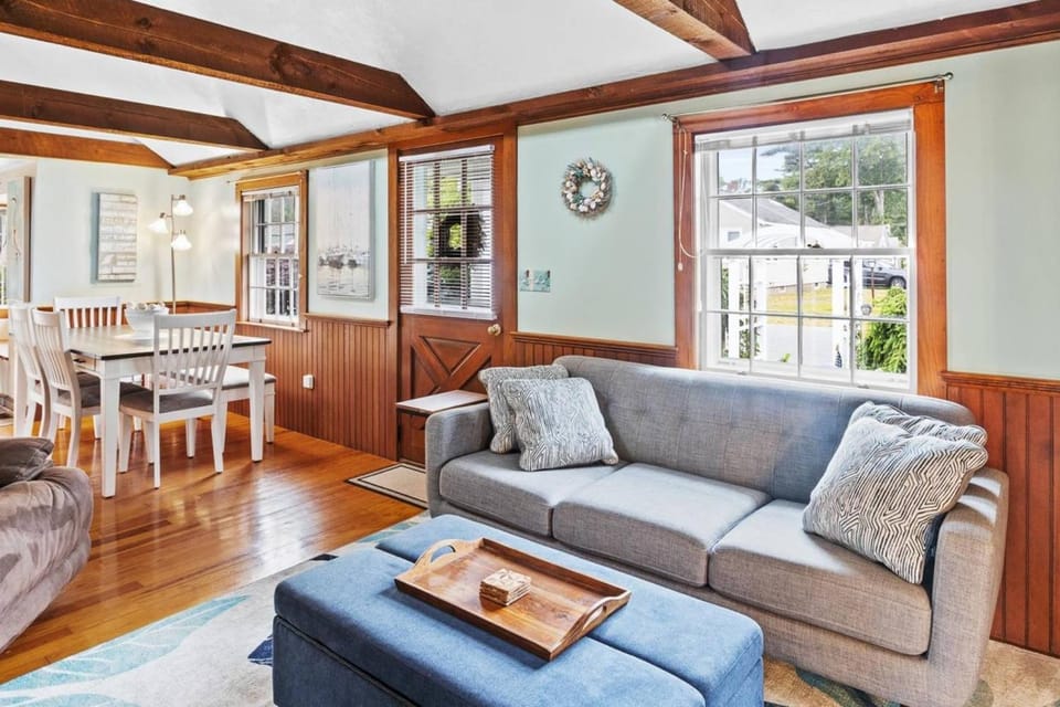 A Wave from it All: Swift's Beach Wareham House in Marion