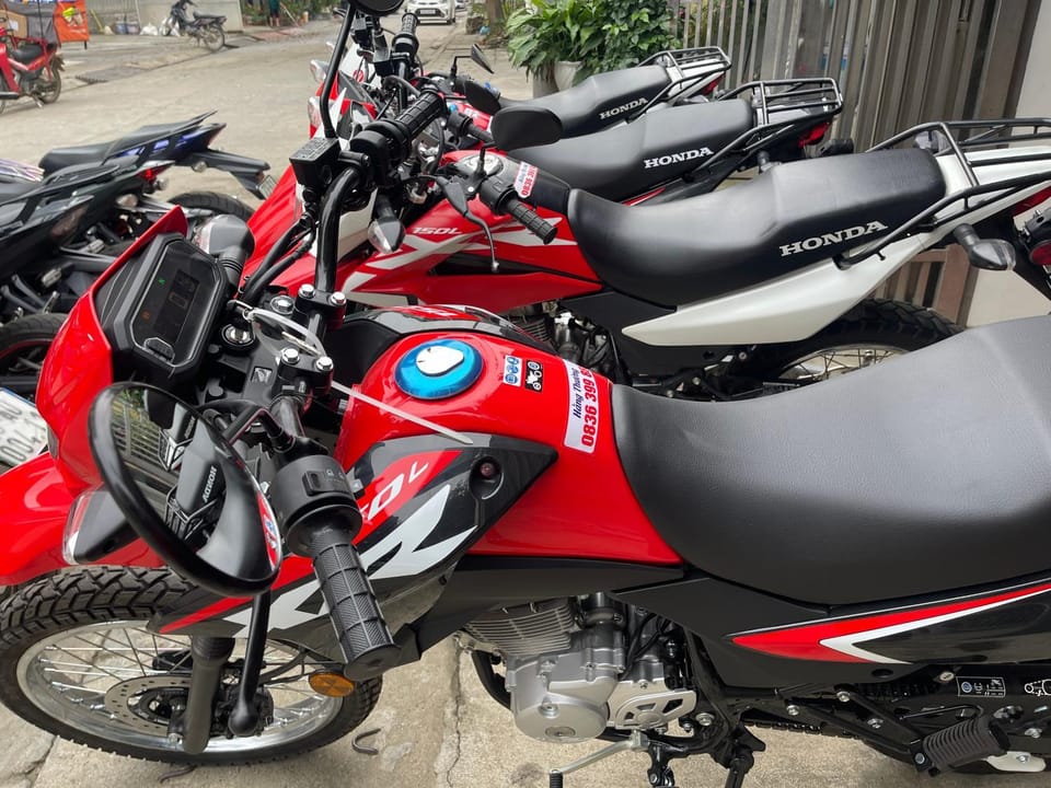 Hằng Thường Hostel - Motorbikes And Tour Vacation rental in Vietnam