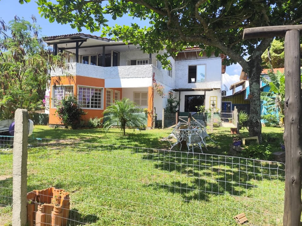 Casa da Lagoa - Albatroz Hospedaria Bed and Breakfast in Imbituba