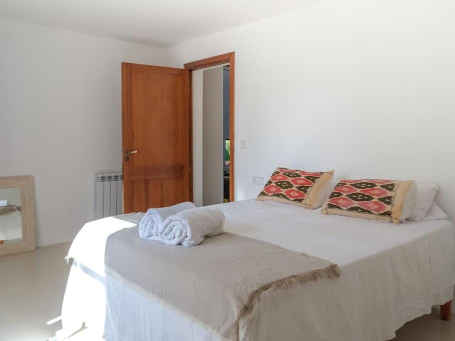 Preciosa casa familiar cerca Esporlas Na Servera Villa in Serra de Tramuntana