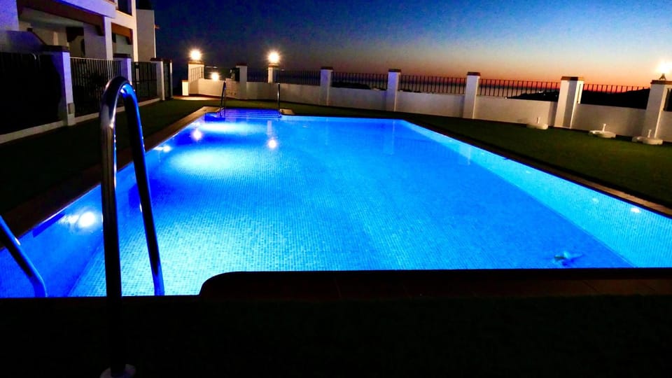 Casita Frigiliana - stunning new apartment with views with private parking space Apartment in Frigiliana