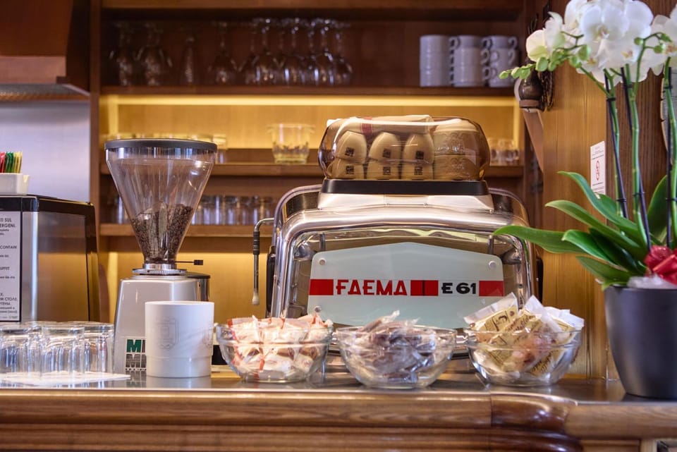 Restaurant/places to eat, Breakfast