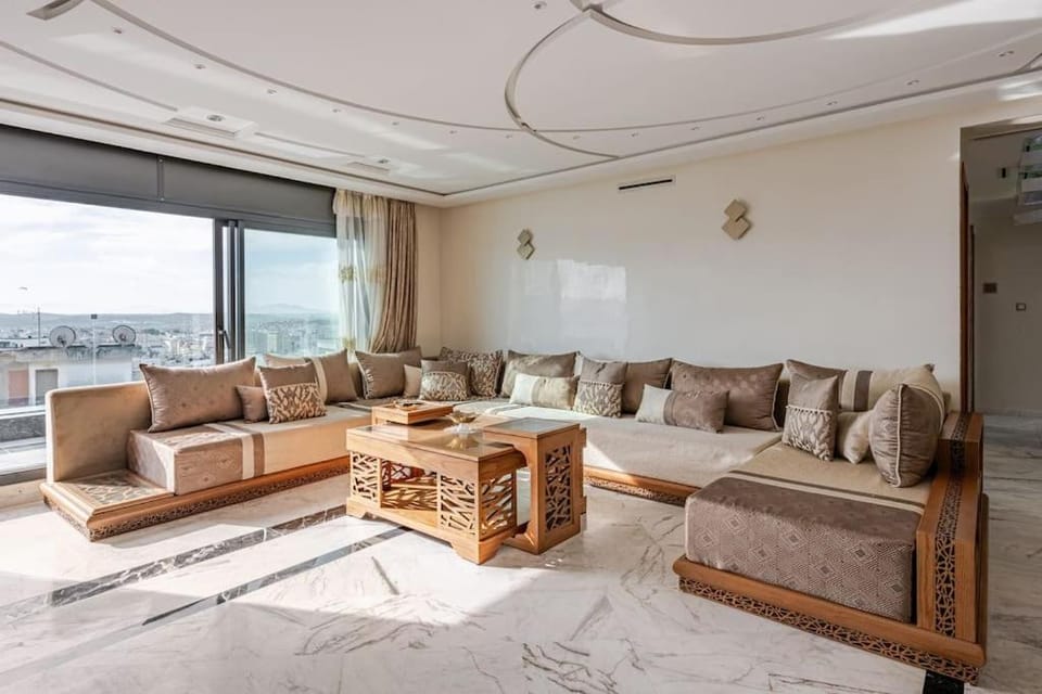 Royale duplexe Pleine Centre Tanger Apartment in Tangier