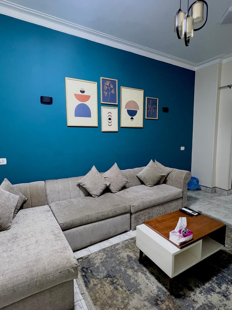 Living room, Seating area