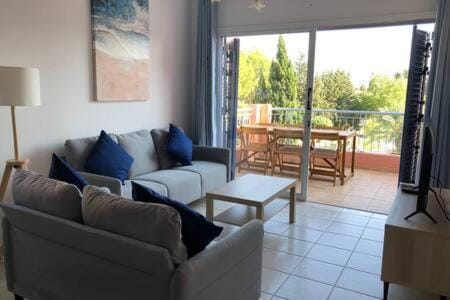 Patio, View (from property/room), Balcony/Terrace, Living room