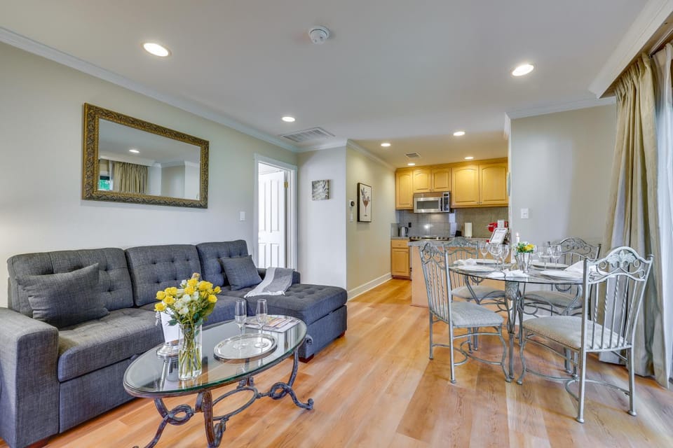 Serene Napa Retreat w/ Pool Access & Patio! House in Napa Valley