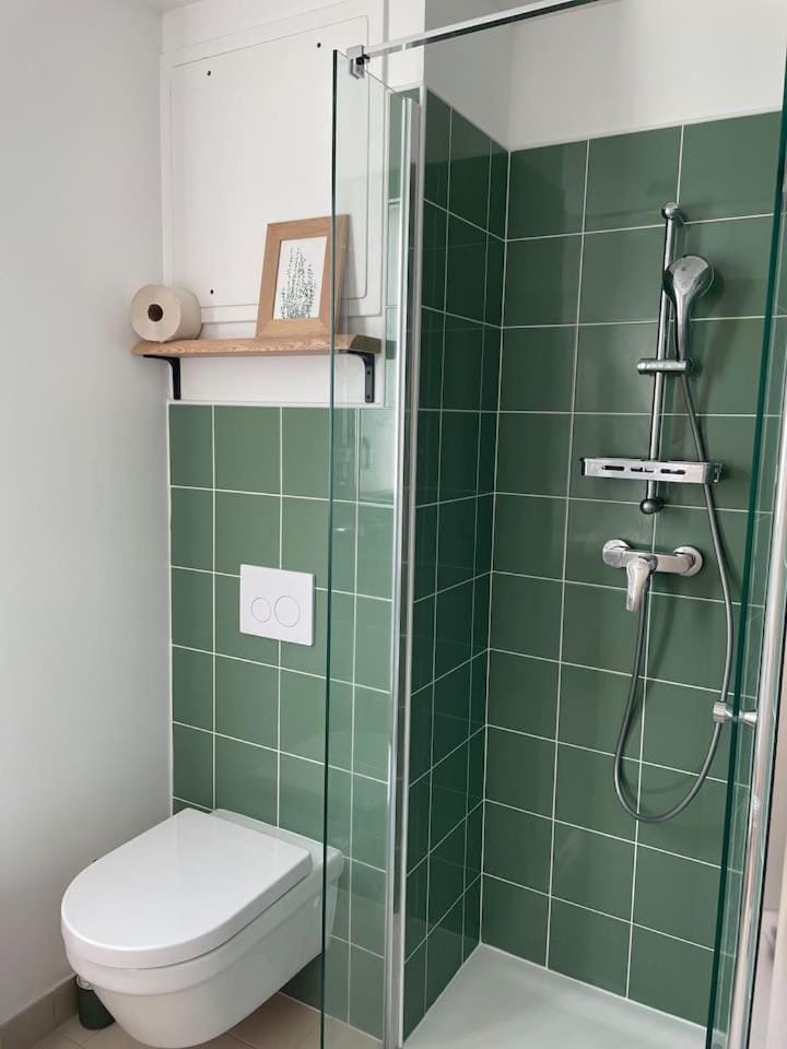 Charmant Studio avec parking - Confort Moderne Apartment in Bourges